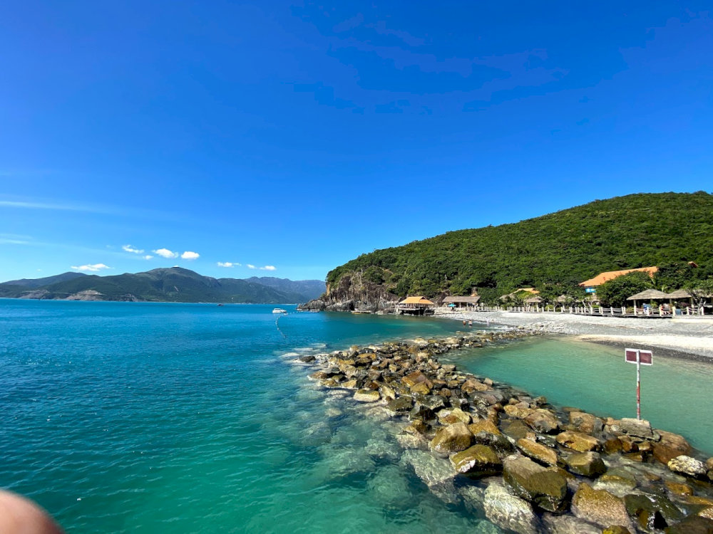 Thorough preparation with handy tips will make your trip to Hon Tam smoother and more memorable 